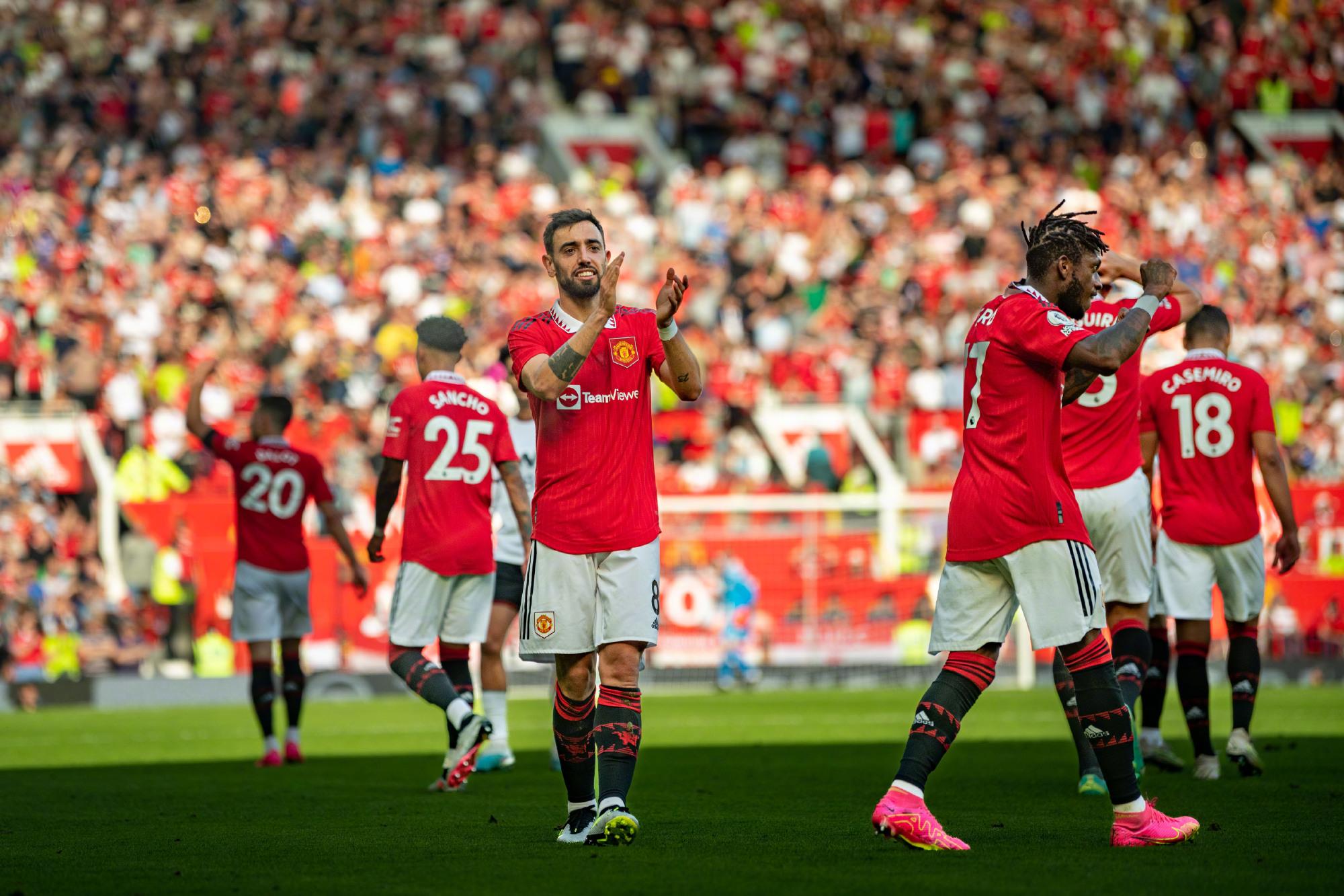 映了球员个 映了球员个